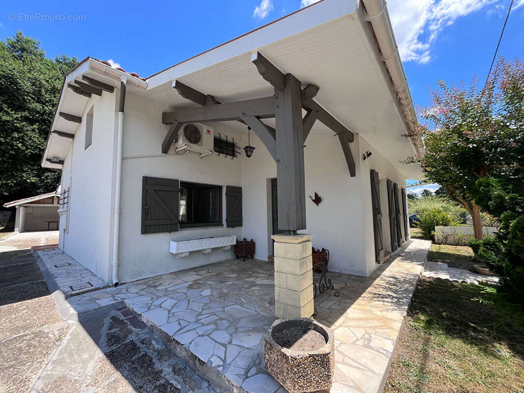 Maison à MEILHAN