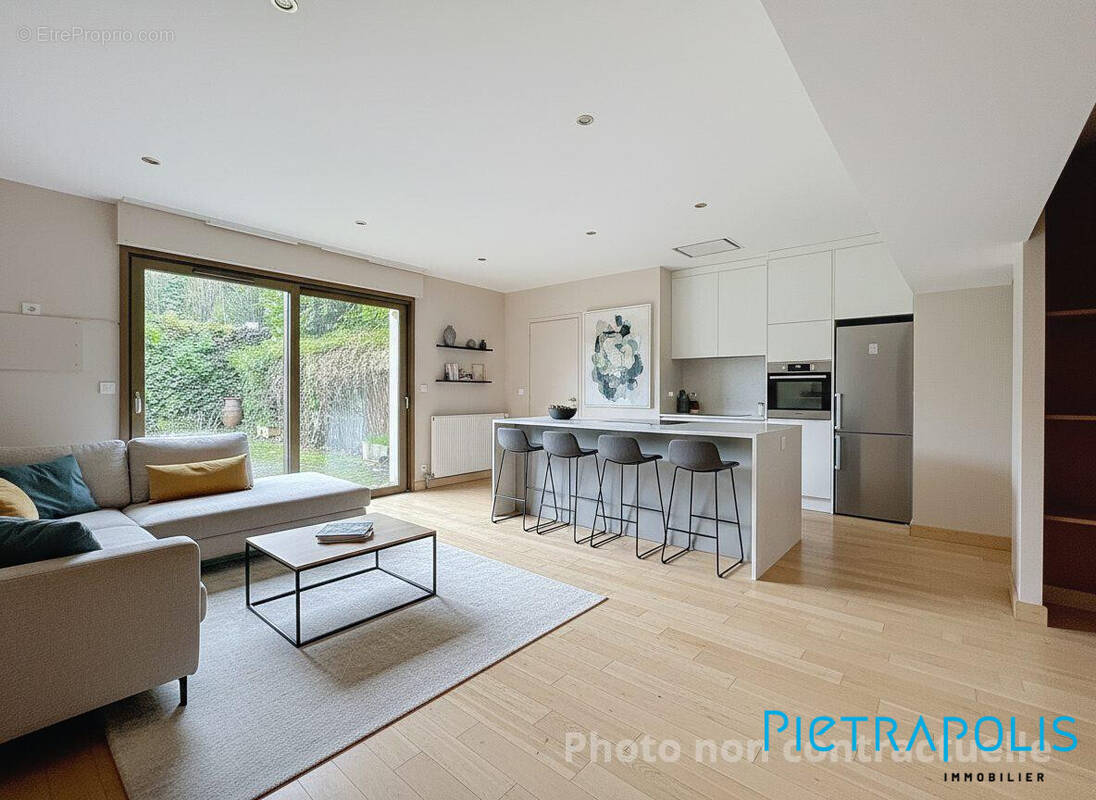 Appartement à DIVONNE-LES-BAINS