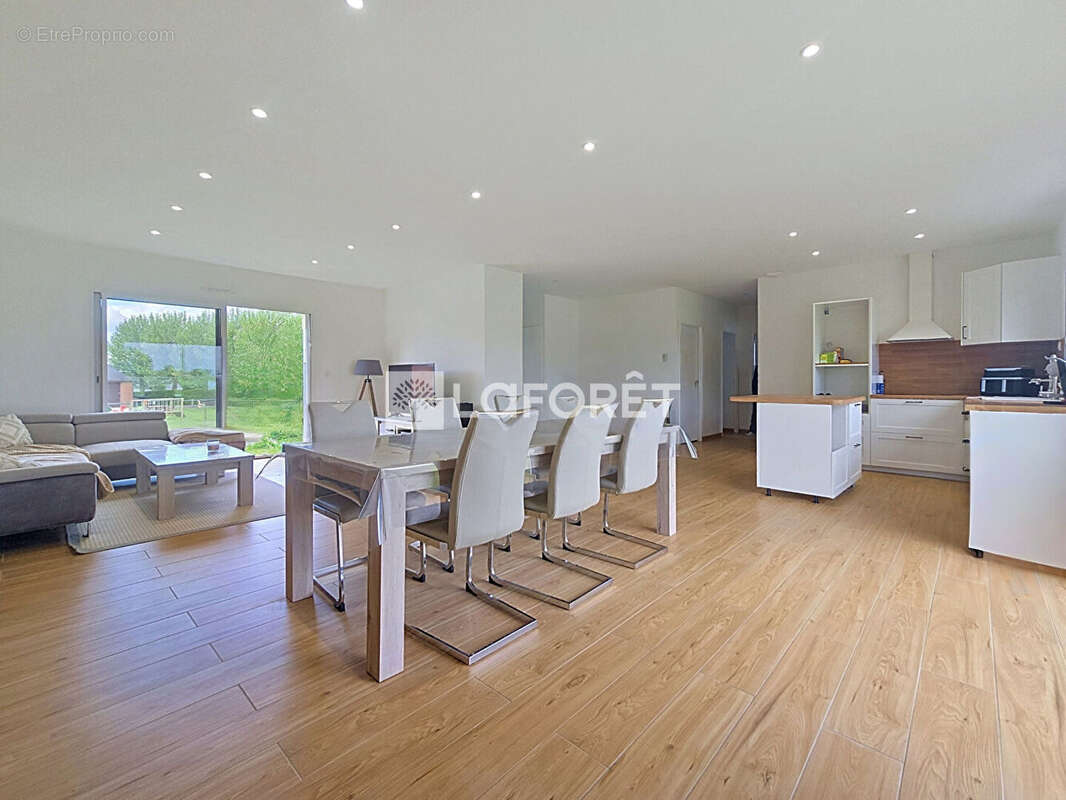 Maison Mandeville 3 pièce(s) 110 m2 - photo 11