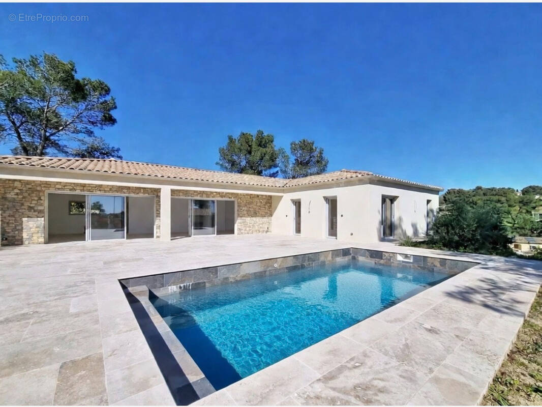 Maison à NIMES