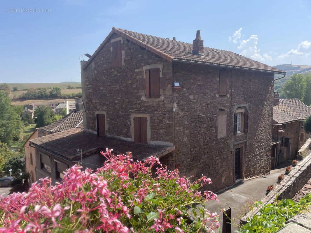 Maison à SAINT-IZAIRE