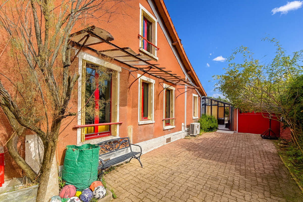 Maison à CHAMPIGNY-SUR-MARNE