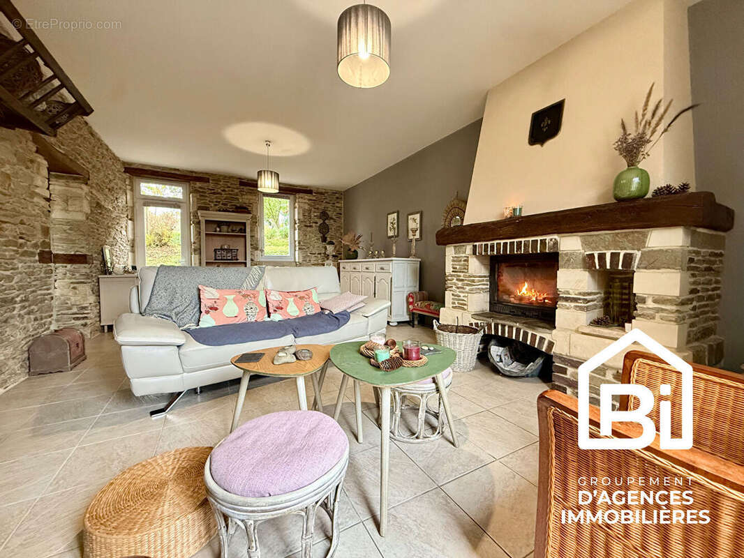 Maison à VILLERS-BOCAGE