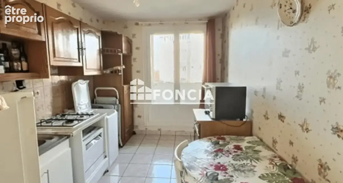 Proche HPL, Appartement T3 avec balcon et garage - photo 4