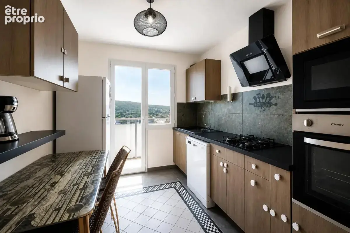 Appartement T4 de 69 m² situé à Marseille - photo 4