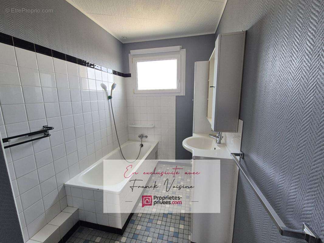 Maison à LE BOUPERE