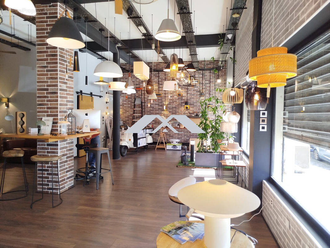 SHOW ROOM PHOTO1 - Autre à SAINT-DENIS