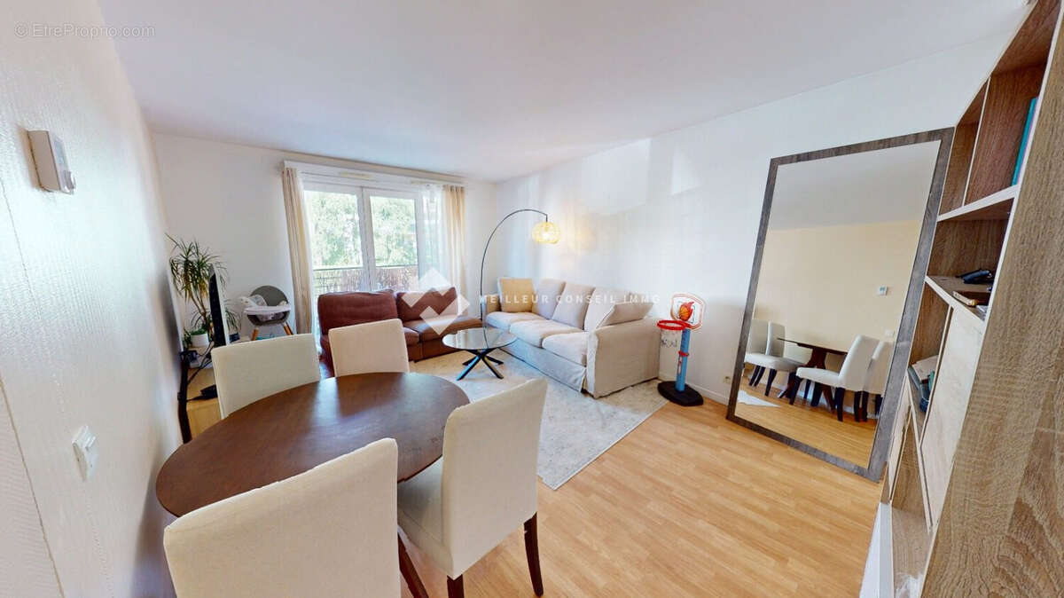 Appartement 59 m² à Torcy  - photo 2