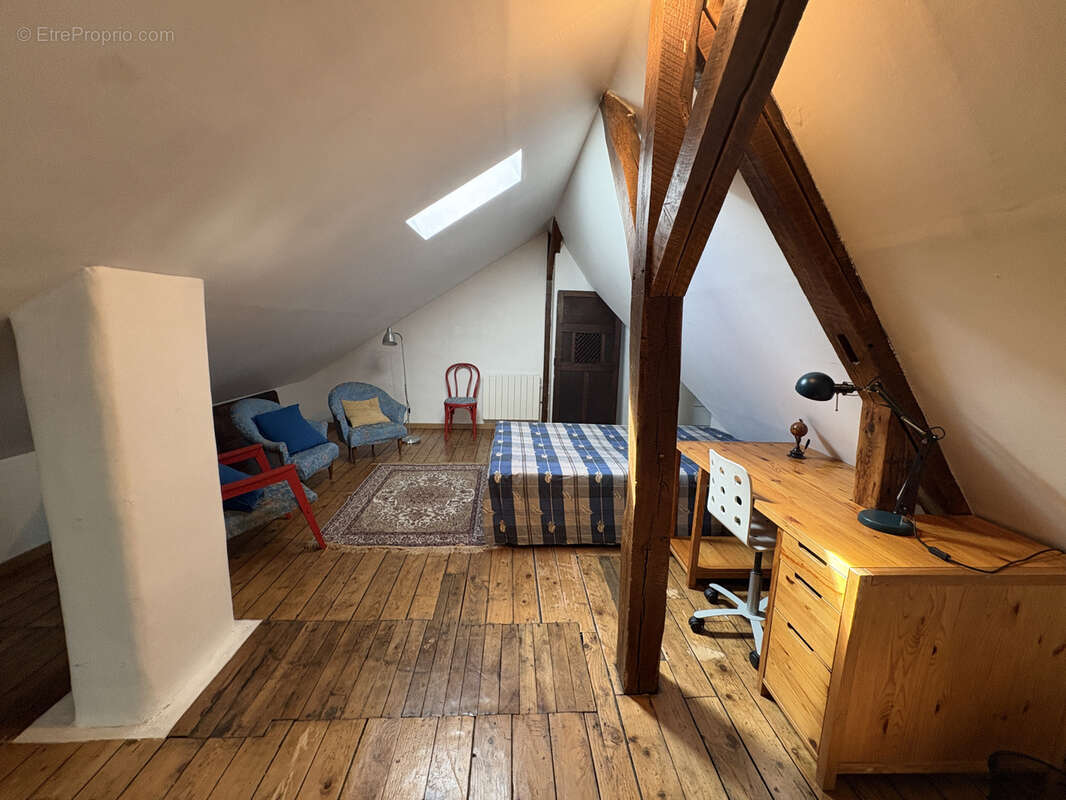 Duplex T4 plein centre de Troyes - photo 7