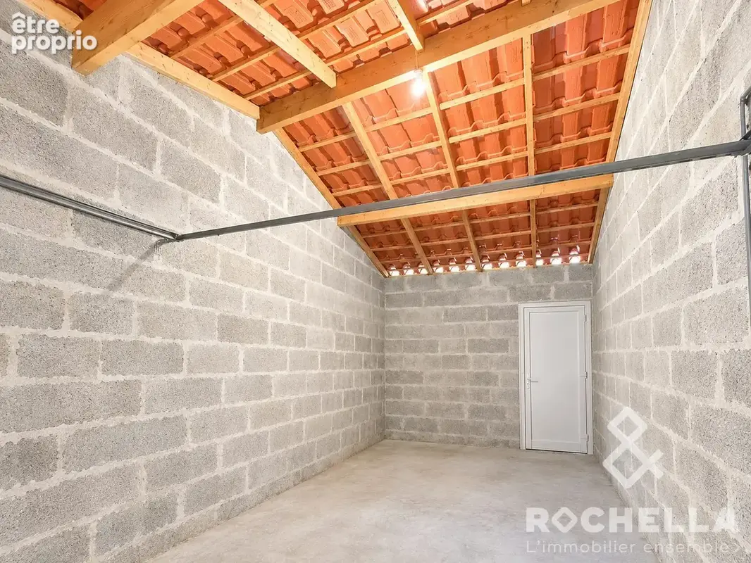 Maison 4 pièces 82 m² à vendre à Saint-Jean-D'angely (17400) - photo 9