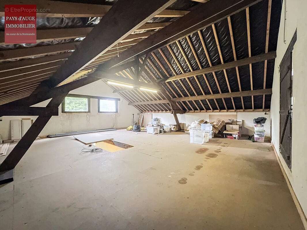 Maison à NEUVILLE-SUR-TOUQUES