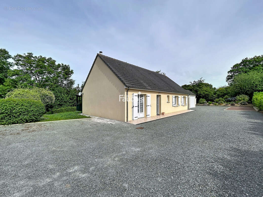 Maison à SORTOSVILLE-EN-BEAUMONT