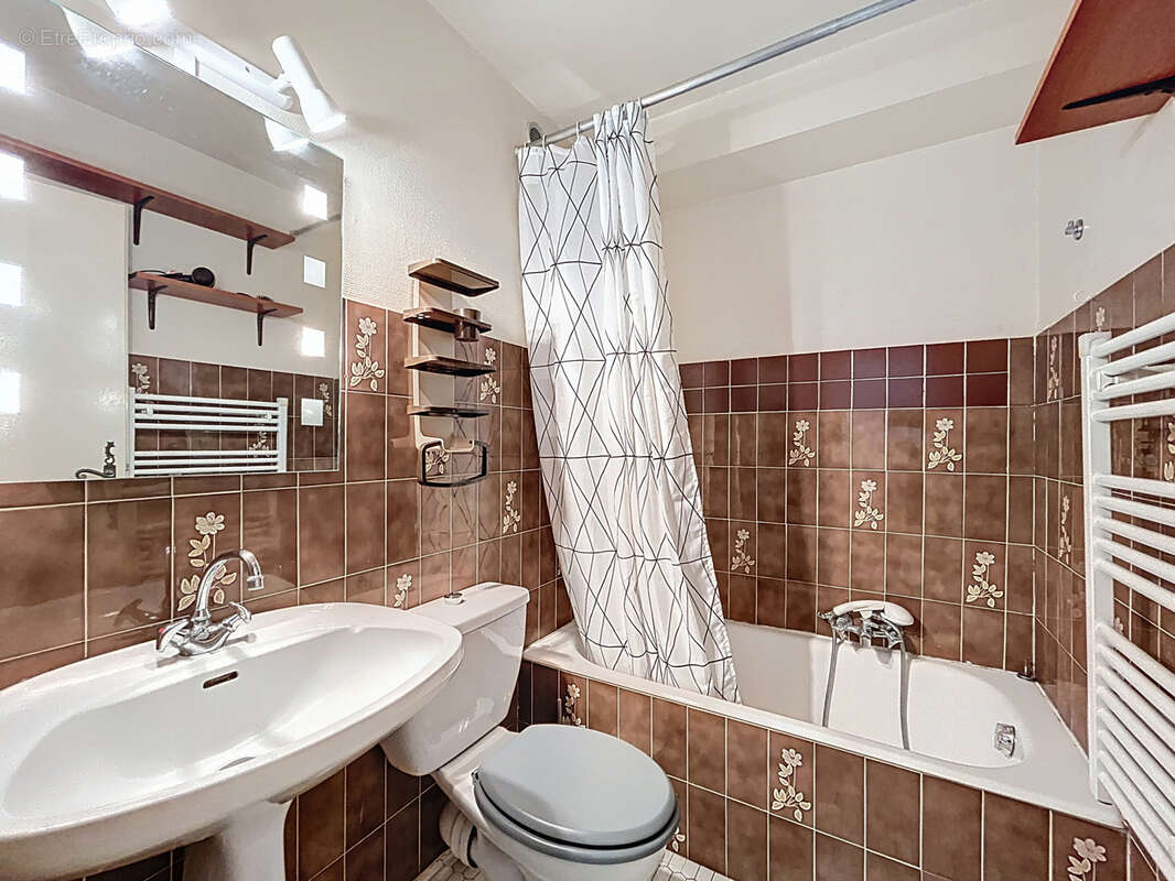 Les Gets - Studio cabine de 29m2 - centre du village - photo 7