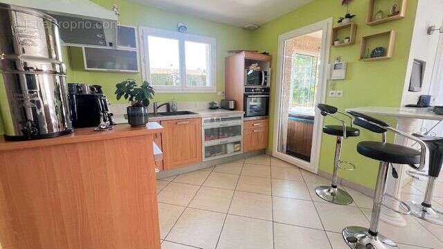 Maison à SAINT-ETIENNE-DE-CROSSEY