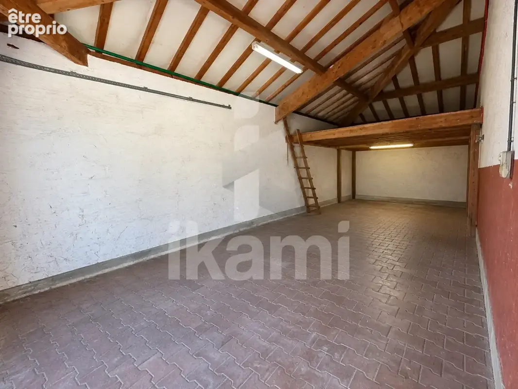 Maison familiale aux beaux volumes et beau potentiel - photo 11