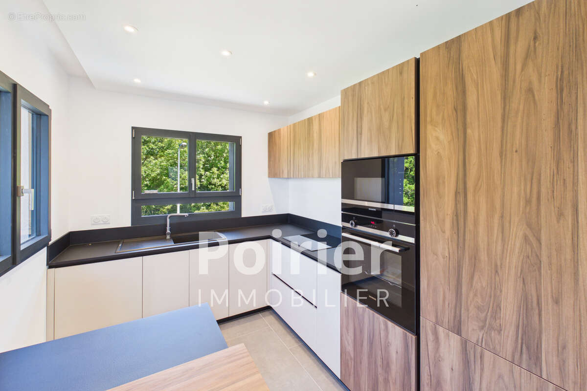 Appartement à NEUVECELLE