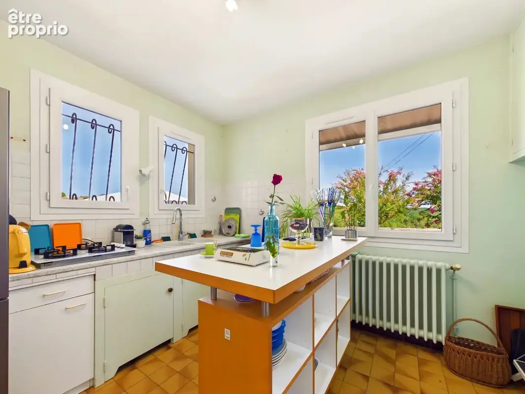 Charmante maison familiale avec dépendance et terrain - photo 6