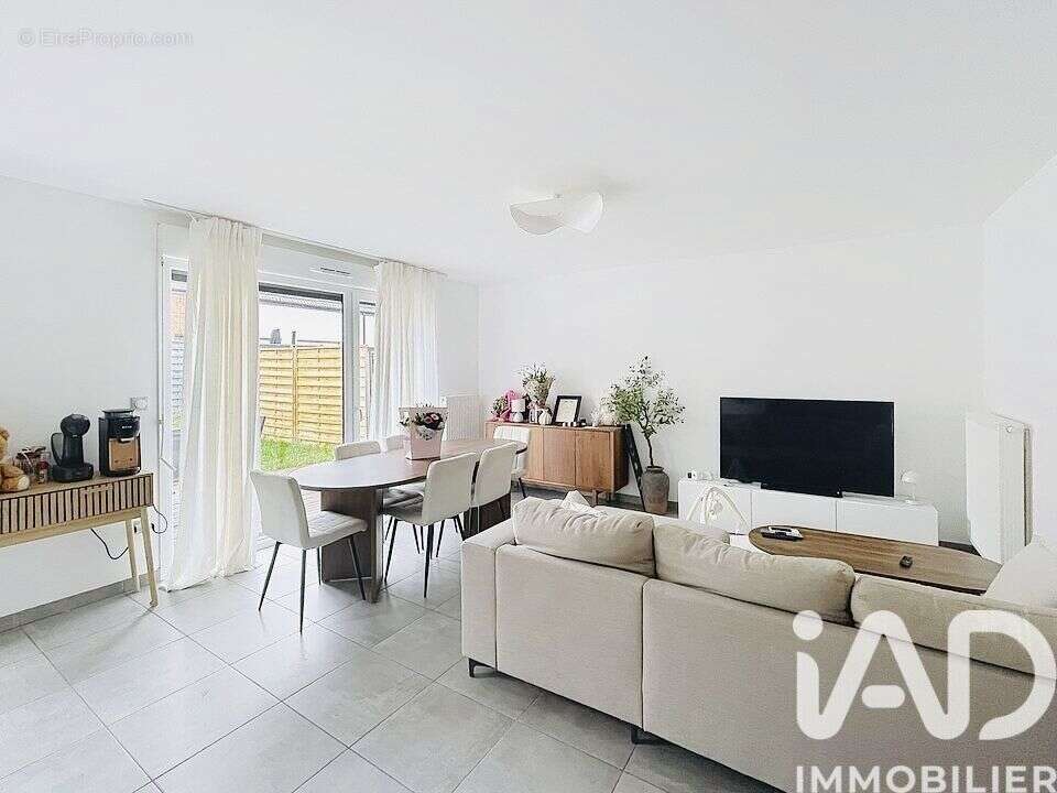 Photo 2 - Maison à CUINCY