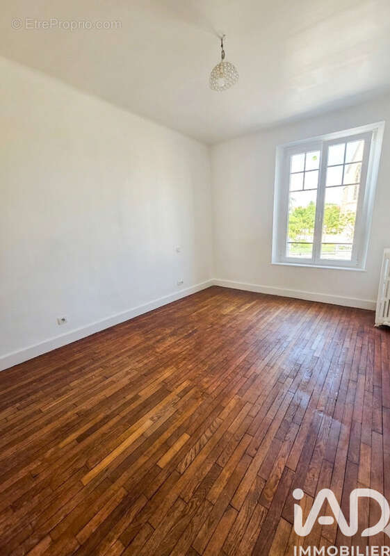 Photo 6 - Appartement à LOUZE