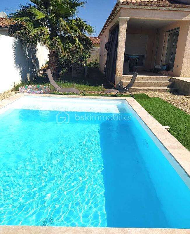 Maison à SAINT-GILLES