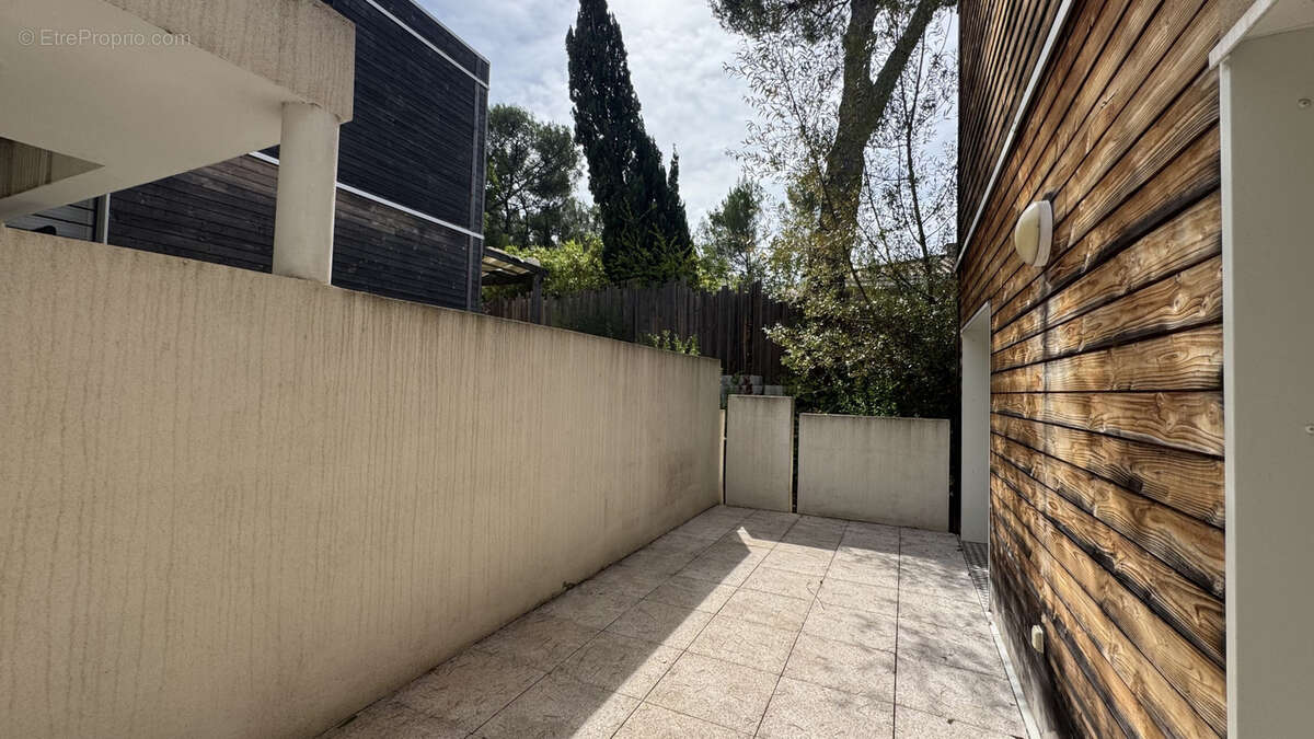 Appartement à MEYREUIL