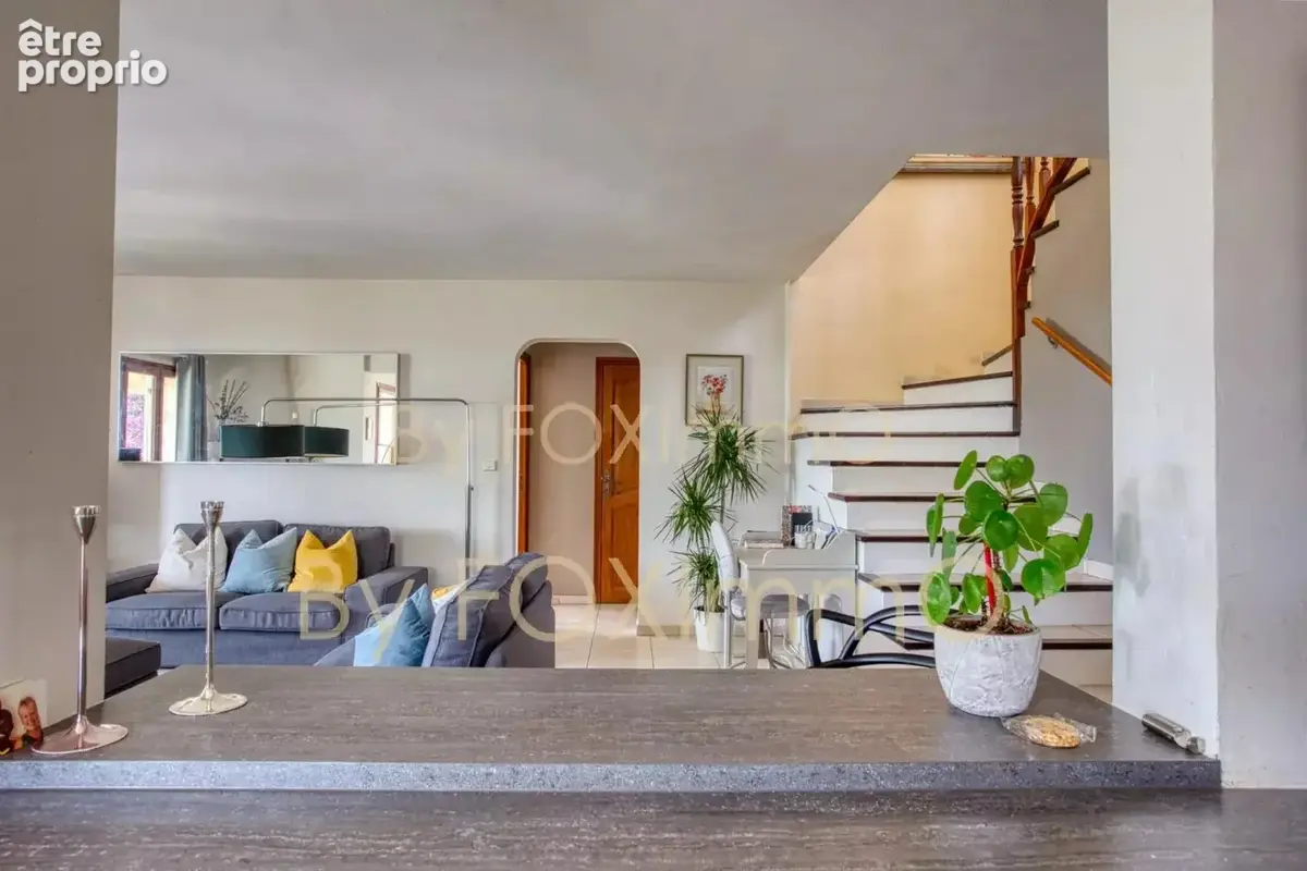 Exclusivité – tour­­rettes-sur-loup- maison individuelle– vue panoramique mer, montagnes et forêt- calme absolu - piscine _garag - photo 13