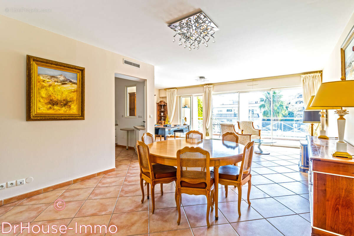 Appartement à CAVALAIRE-SUR-MER