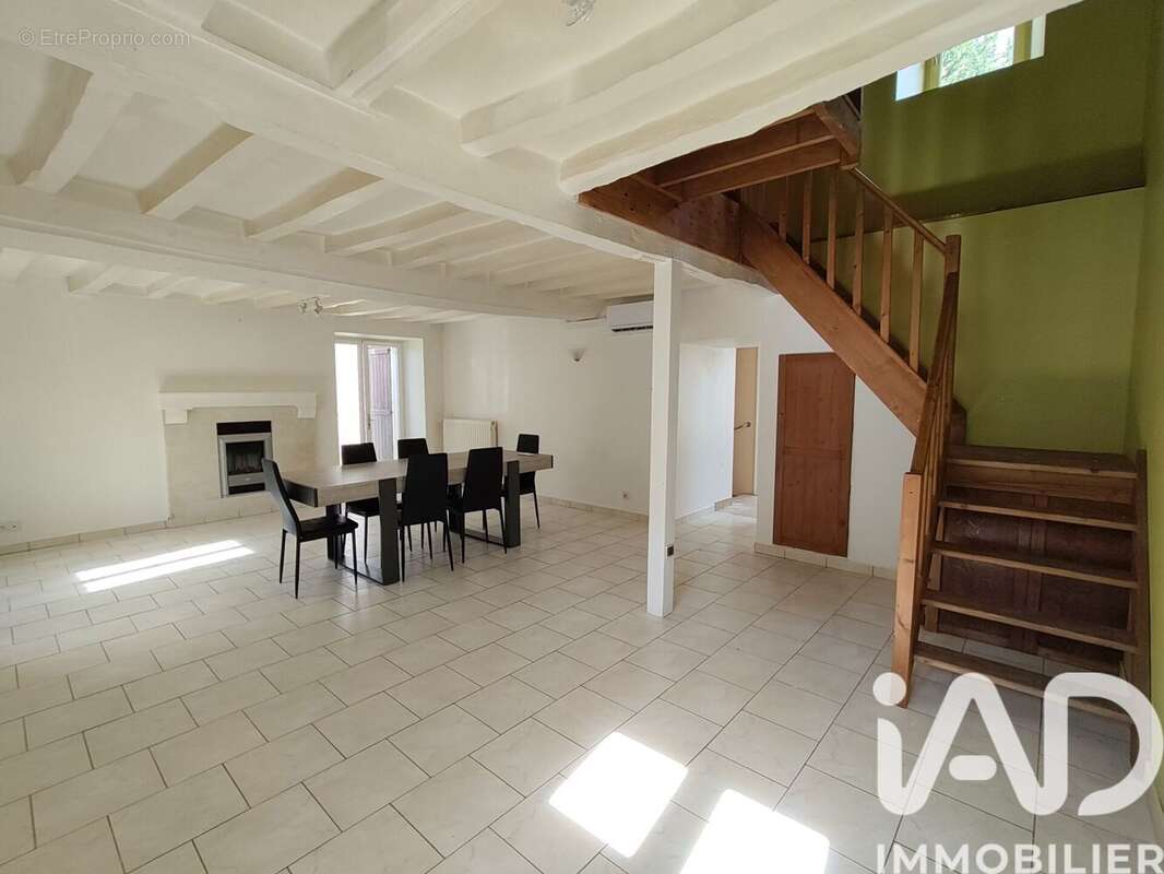 Photo 3 - Maison à GREZ-EN-BOUERE