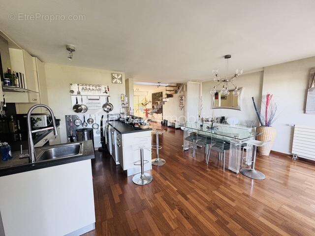 Appartement à MARSEILLE-8E