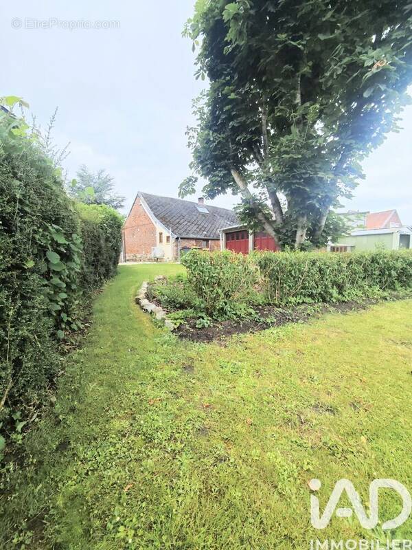Photo 1 - Maison à BOUSSIERES-SUR-SAMBRE