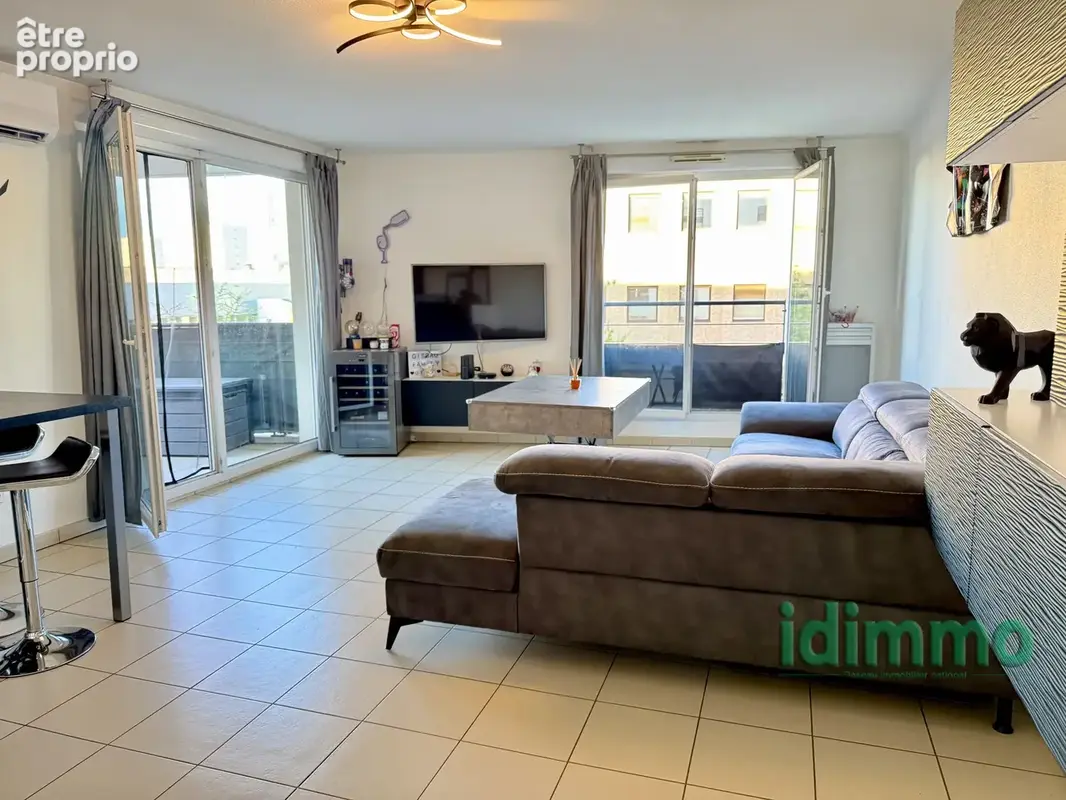 Appartement à LYON-8E