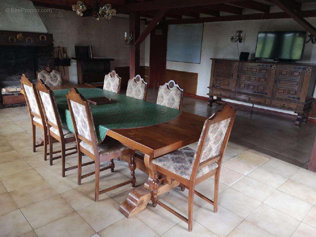 Maison à SAINT-DENIS-D&#039;AUTHOU