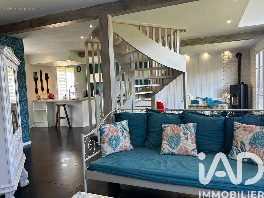 Photo 1 - Maison à SAINT-AMAND-SUR-FION