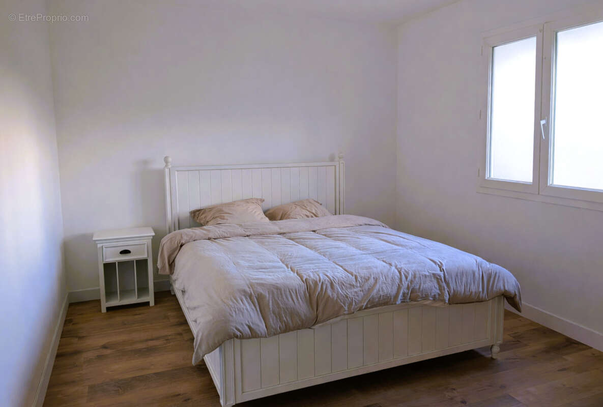 Appartement à SAINT-MARTIN-DE-LONDRES
