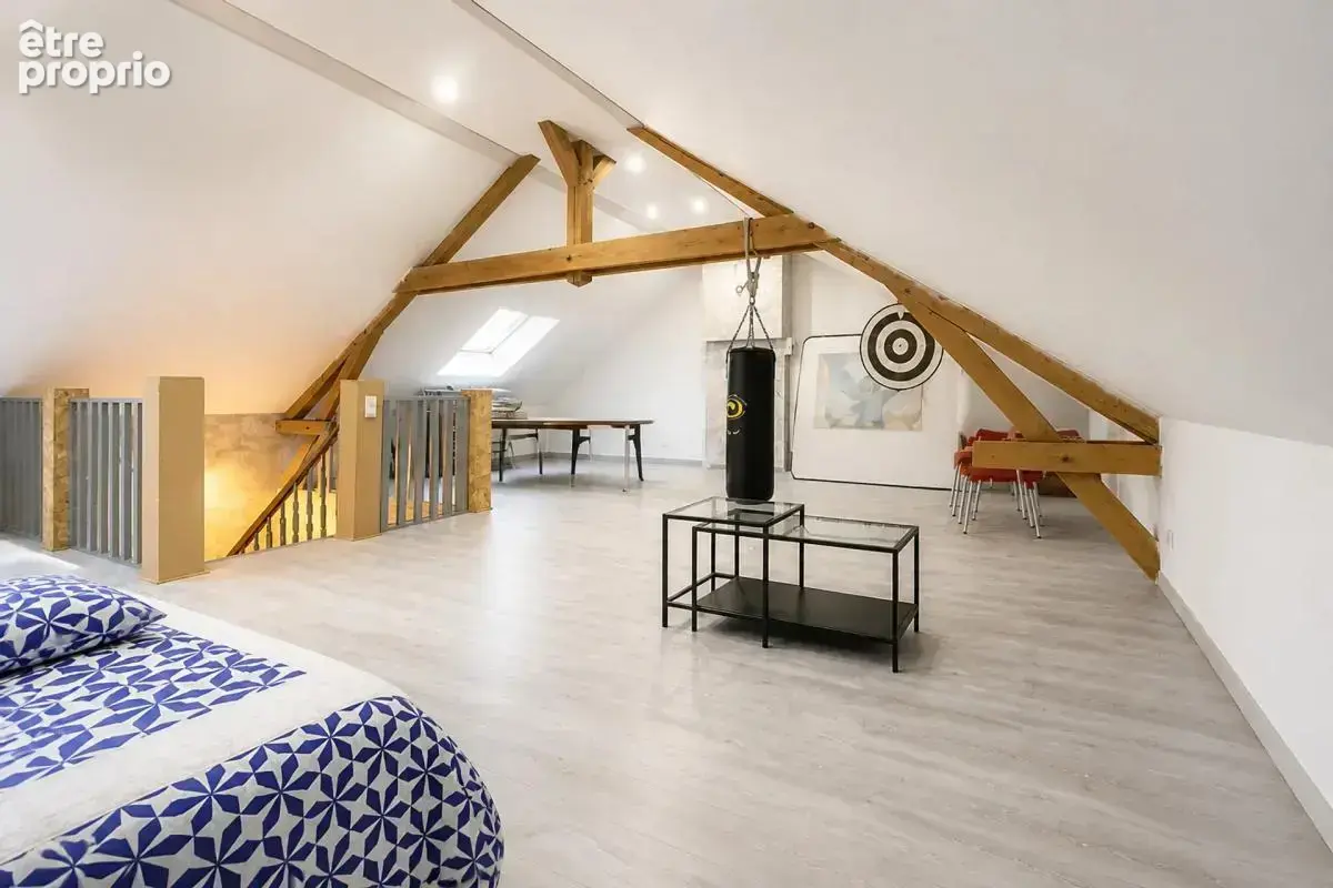 Maison de 8 pièces de 197,6 m² à Yutz - photo 10