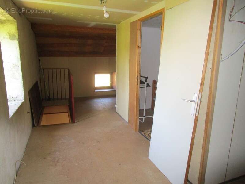 Maison à BLIGNY-SUR-OUCHE