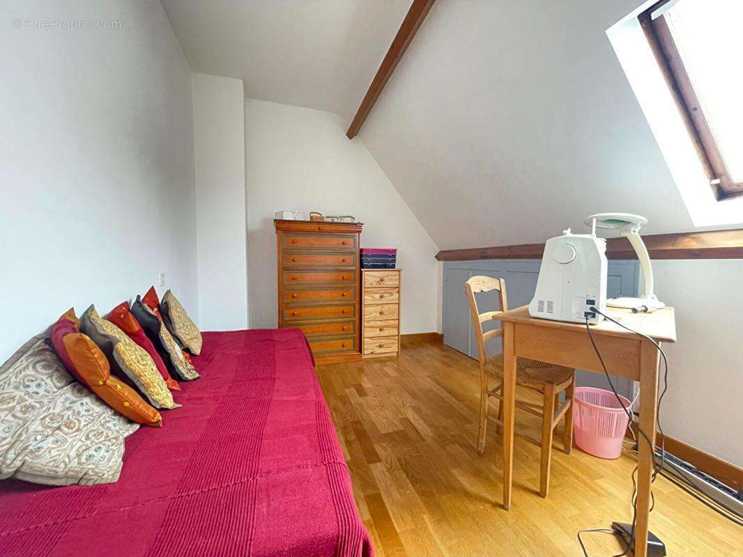 Maison à LA TURBALLE