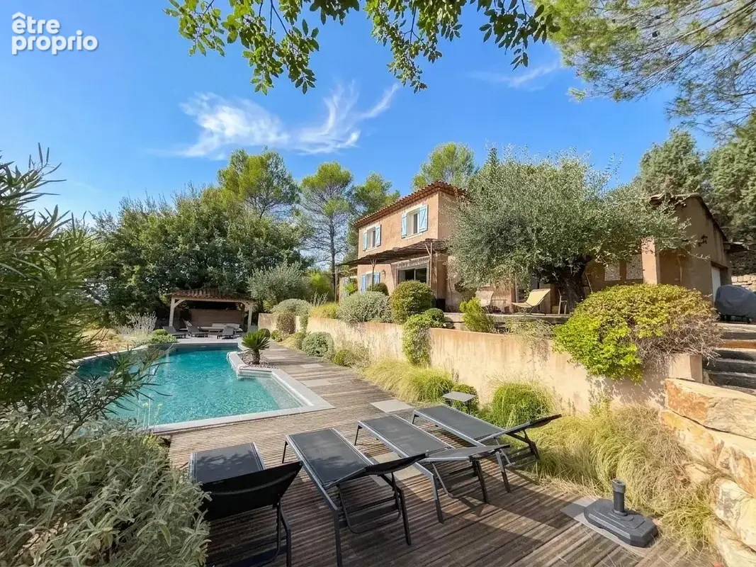Proche Cotignac - Villa de charme, piscine à débordement et vue imprenable sur la campagne provençale - photo 5