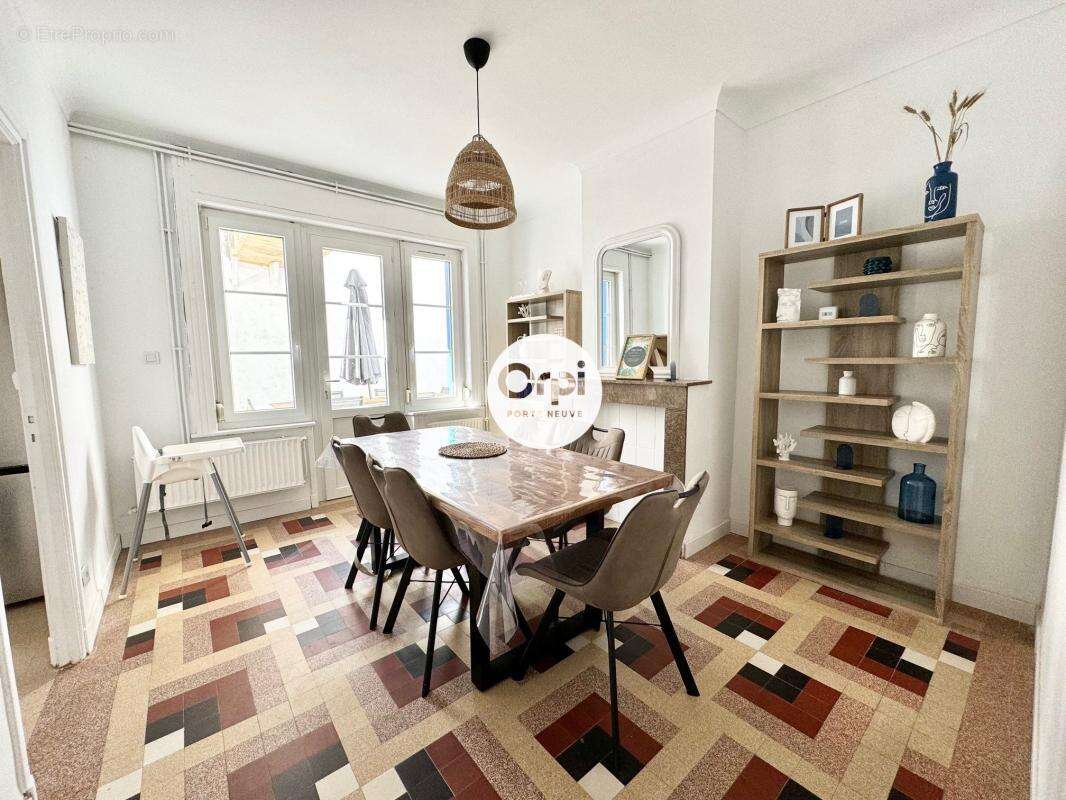 Appartement à LE PORTEL