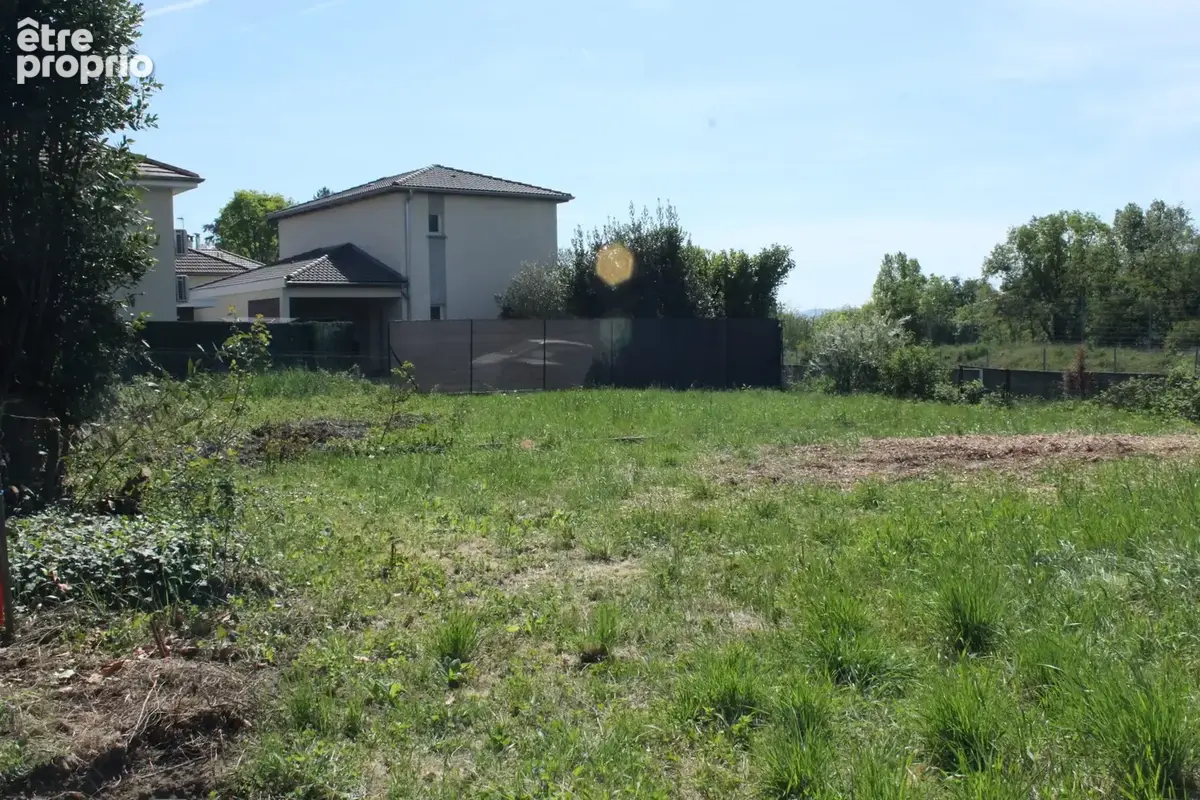 Terrain 609 m² à vendre à Rillieux-La-Pape (69140) - photo 2