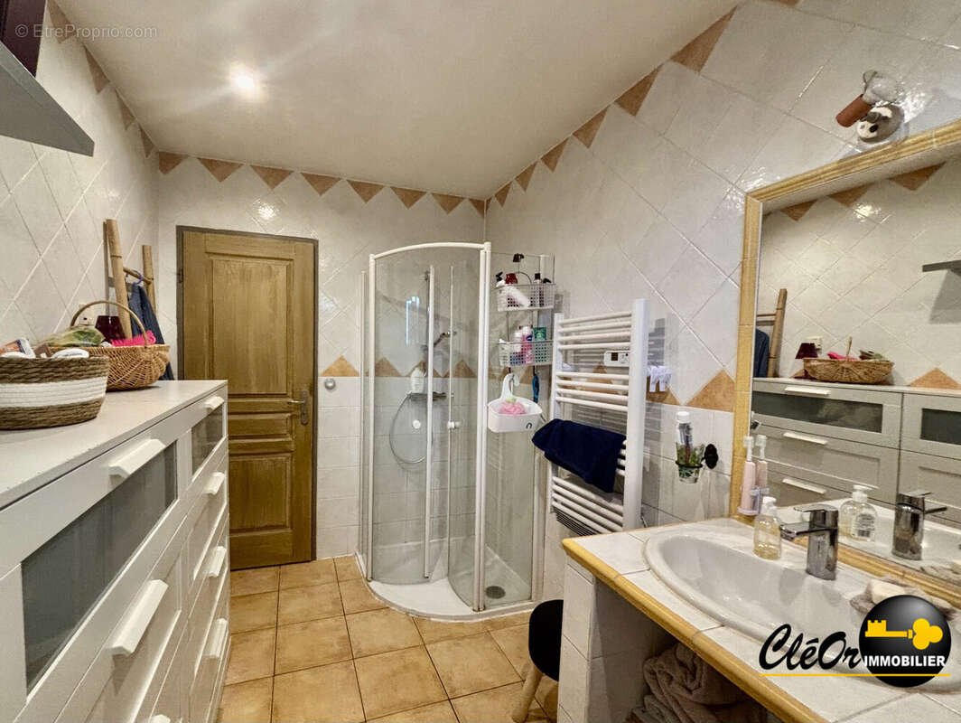 Maison 90 m² à Gigny-Sur-Saone  - photo 5