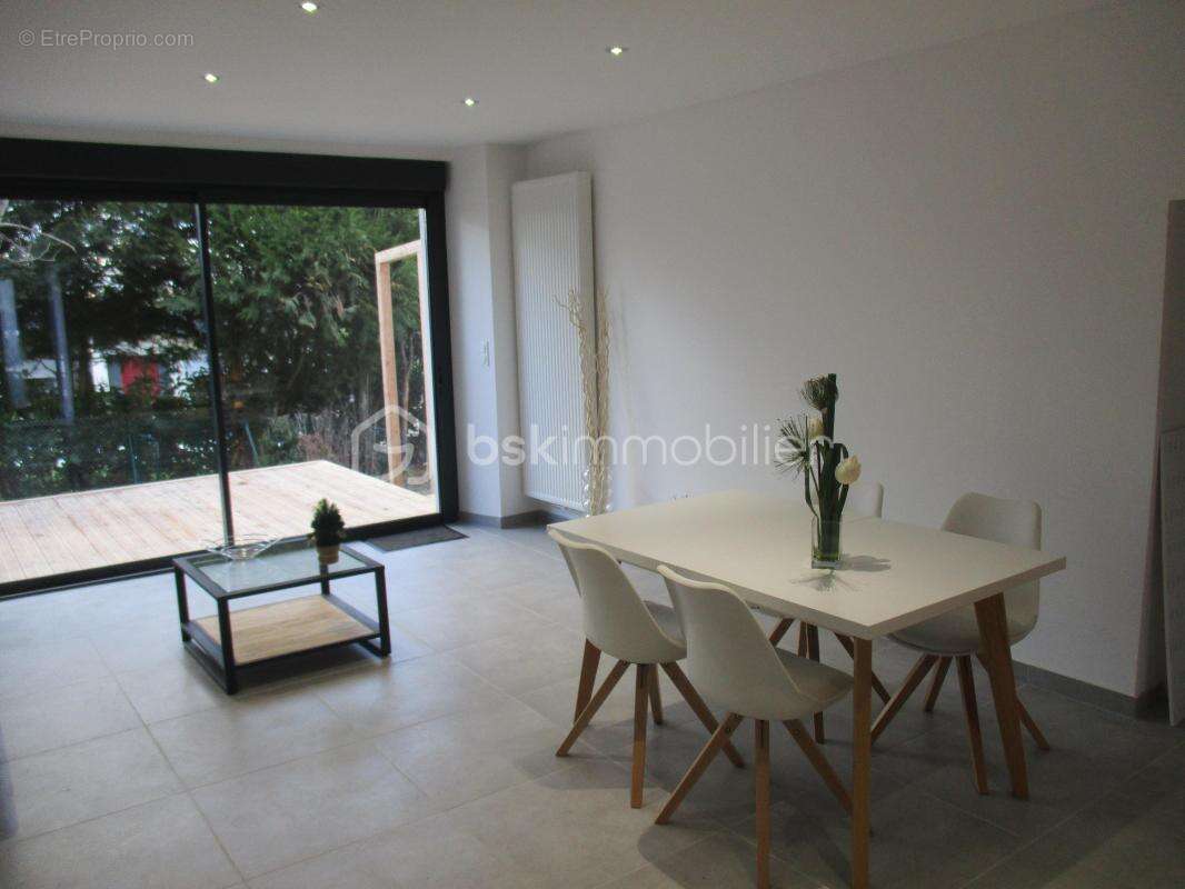 5 minutes du centre ville, superbe appartement t2 neuf dans maison avec terrasse - photo 2