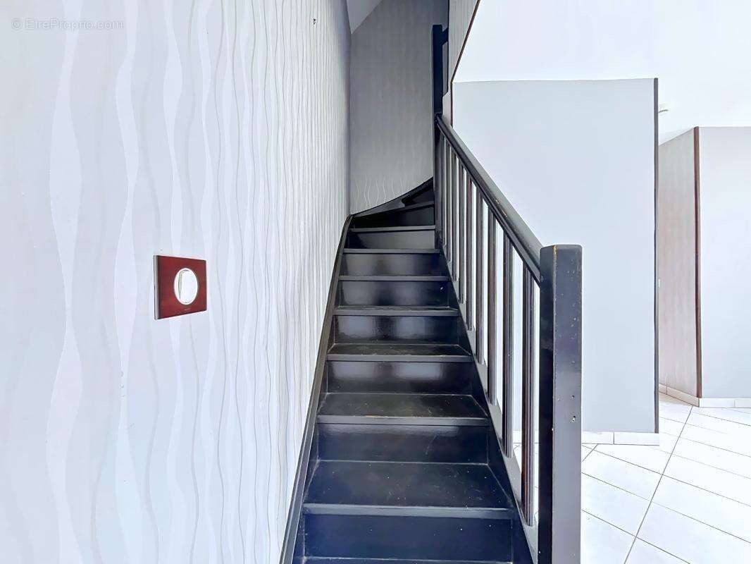 Maison 78 m² à Les Pavillons-Sous-Bois  - photo 11