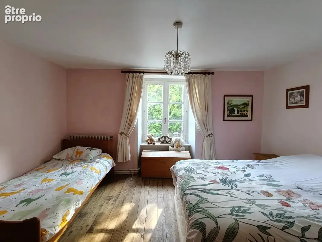 Maison avec 26 hectares de terres certifiées biologiques à la frontière du Limousin et de la Dordogne - photo 7