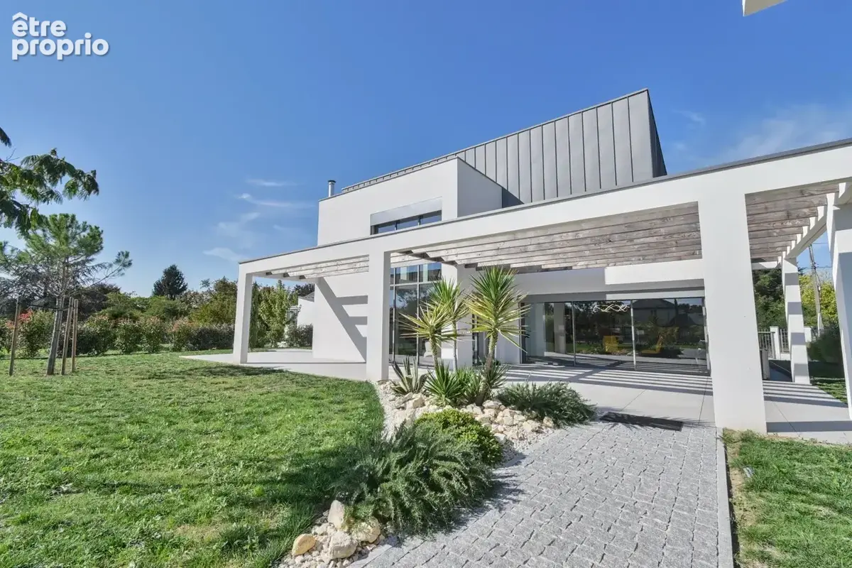 Photo Maison à Tours au prix de 680 000€