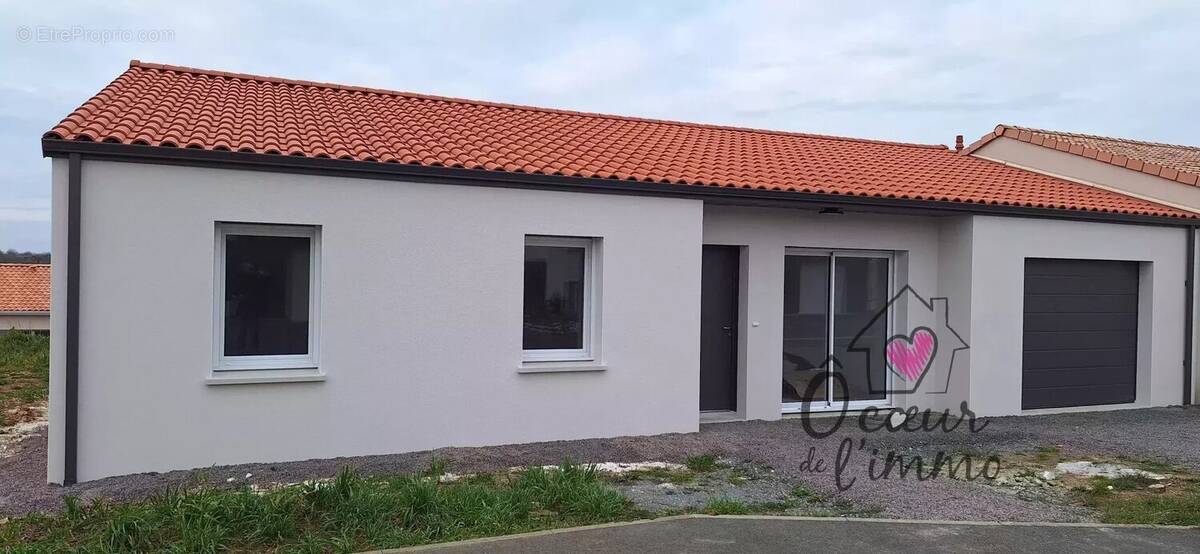 Maison à TOUTLEMONDE