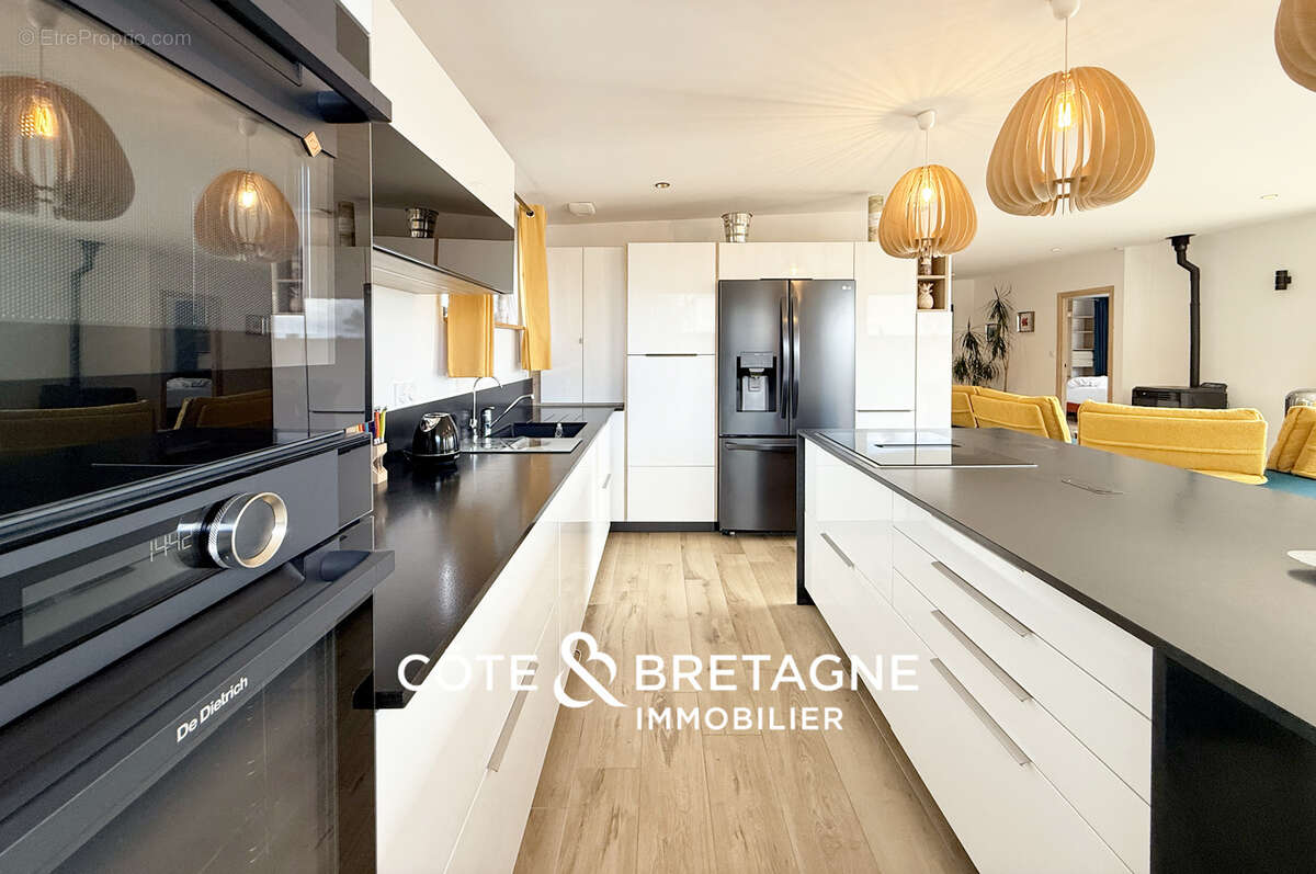 Maison à TREBEURDEN