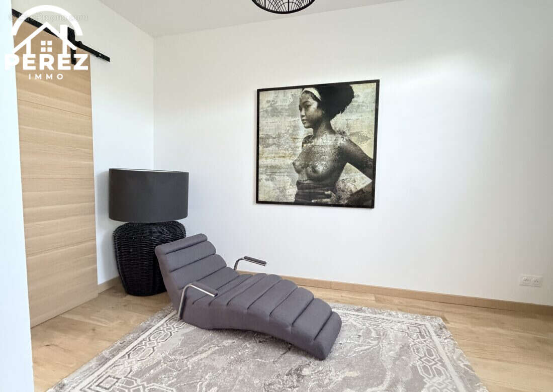 Maison semi-individuelle centre ville de Bousbecque - photo 5