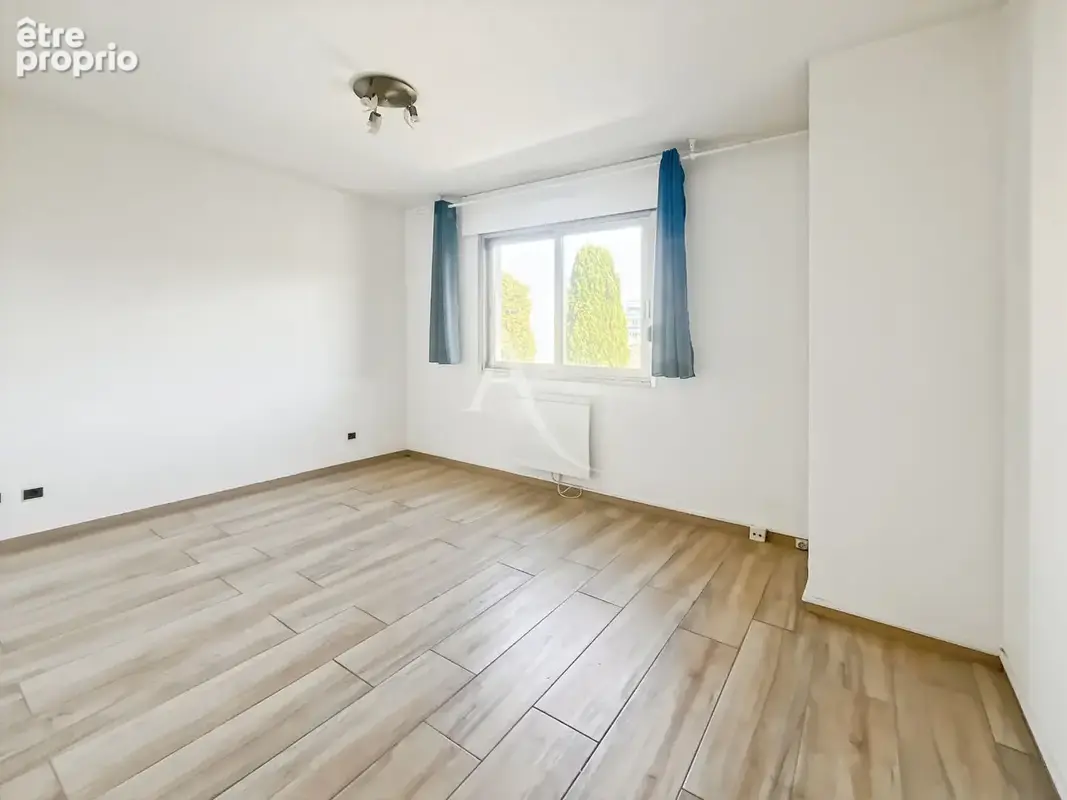 Appartement  square Carnot  3 pièces 64.06 m² . - photo 9