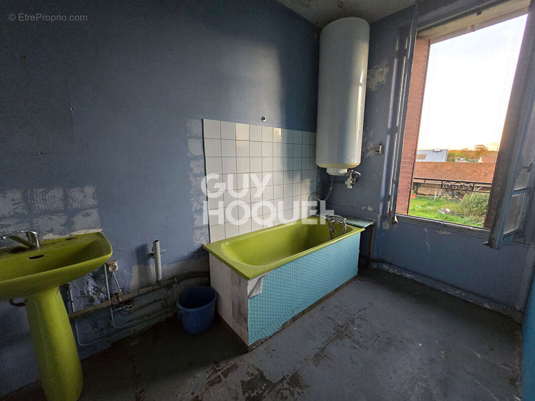 Maison à MILLY-LA-FORET